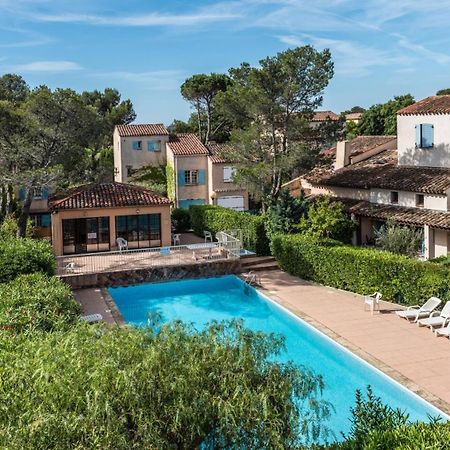 Appartement Le Poisson Bleu Saint-Raphaël Exterior foto